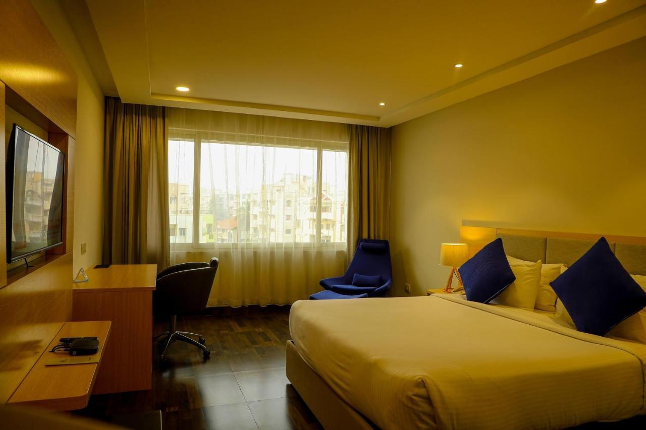 เบย์วิว โฮเต็ล วิซัก Hotel วิสาขปัตนัม ภายนอก รูปภาพ